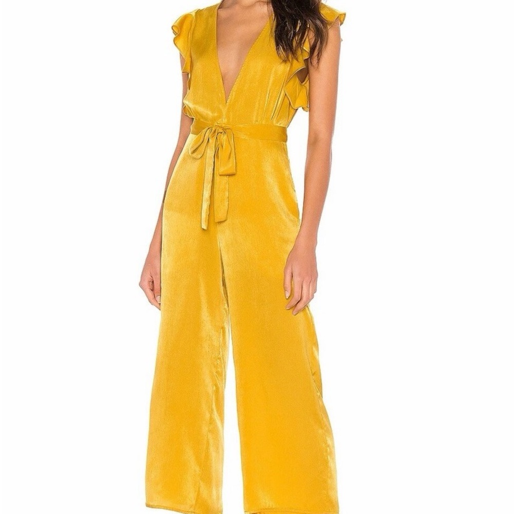TULAROSA SUNSET YELLOW SATIN JUMPSUIT SIZE SMALL NEW WITH THE TAGS - Picture 2 of 8